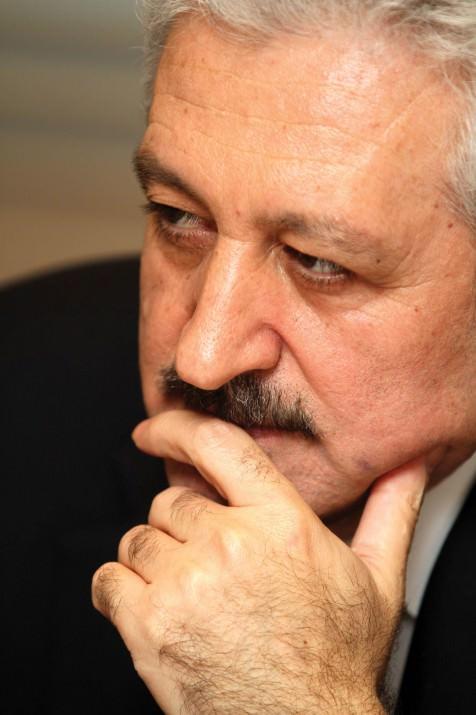25 TEMMUZ: LİGLER ERTELENDİ: 5 Ağustos’ta başlaması gereken Spor Toto Süper Lig 9 Eylül’e ertelendi. Aynı şekilde Bank Asya 1. Lig de Eylül’e ertelendi.