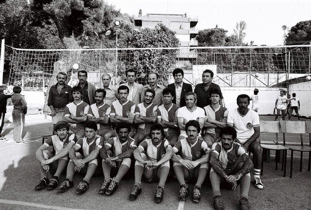 Kitapta; Recep Tayyip Erdoğanın, 24 Temmuz 1974 tarihinde İETTde geçici olarak işe alınan 16 kişiden biri olduğu, Altıntepe binasının temizlik ve aksayan hizmetlerini yürütmekle görevlendirildiğine ilişkin bilgiler yer aldı