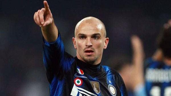 <p>20 Inter</p>