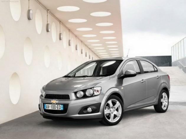 <p>[B Segmenti Sedan Benzinli Manuel] Chevrolet Aveo Sedan 1.2 100 Km'de 5.5lt yakıt tüketiyor.</p>
