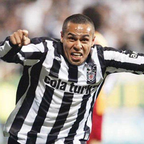Mert Nobre   Oynadığı takımlar: Fenerbahçe-Beşiktaş 