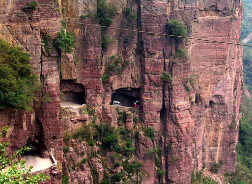 <p>Guoliang Tünel Yolu, Çin</p>