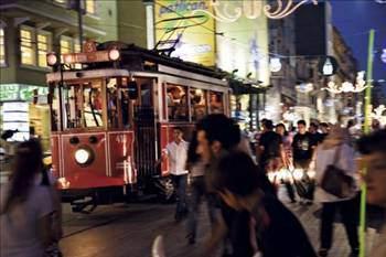 11 - İstanbul Kişibaşı Gelir : 17 bin 210 TL 