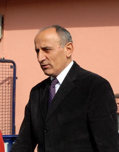 DURSUN ÇİÇEK Mahkeme Emekli Albay Dursun Çiçek'i 16 yıl hapis cezasına çarptırdı.