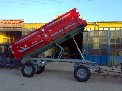 B,C ve E sınıfı sürücü belgesi olanlar; araçlarına 750 kg'ın üzerinde römork takarak kullanmak veya kullandırmak 343 lira.