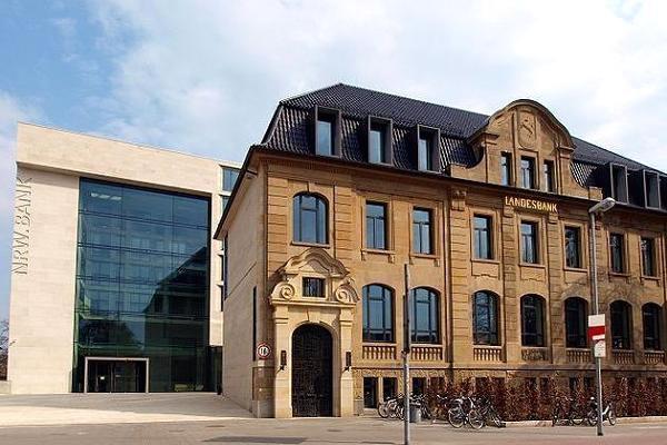 <p>08- NRW.Bank - Almanya</p>
