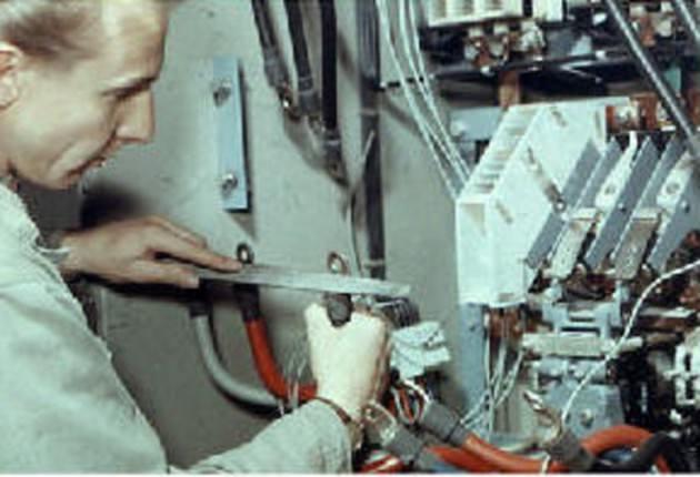 ELEKTRİK TEKNİSYENİ 682 kişi 