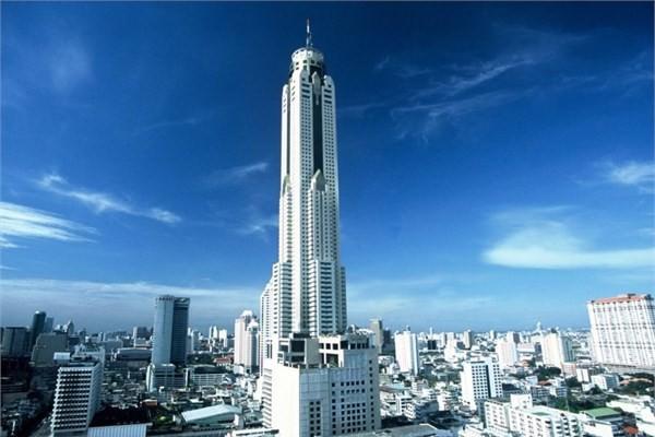 <p><strong>Baiyoke Sky Hotel, Bangkok, Tayland<br /></strong><br />Tayland'daki bu otel, ülkenin en yüksek binası.</p>