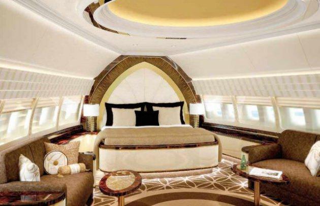 <p>Zengin Araplar gökyüzünde sınır tanımıyor. Büyük yolcu uçakları satın alıp içi boş bir halde kabin içi tasarımcılarına teslim ediyorlar.</p>
