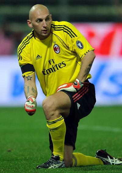 <p><strong>ABBIATI</strong><br />
"Ne olduysa üç dakikada oldu. Hayatımın şokunu yaşadım. Galatasaray sanki uzaydan gelmiş gibiydi." (3-2'lik GS-Milan maçı için.)</p>