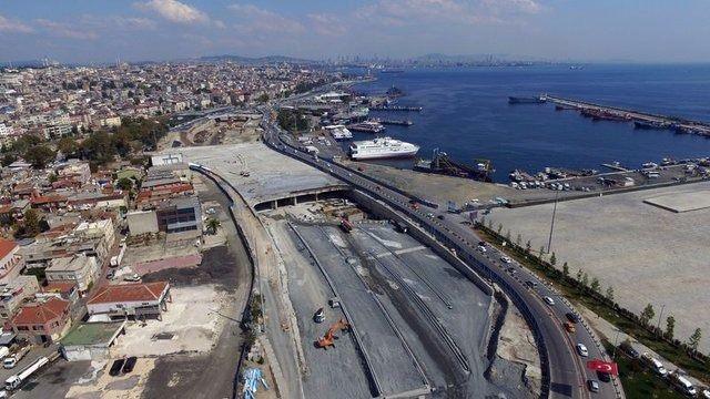 <p>Tünel uzunluğu (deniz altından): 3.34 km<br />
Toplam tünel uzunluğu: 5.4 km<br />
Güzergah uzunluğu: 14.6 km</p>