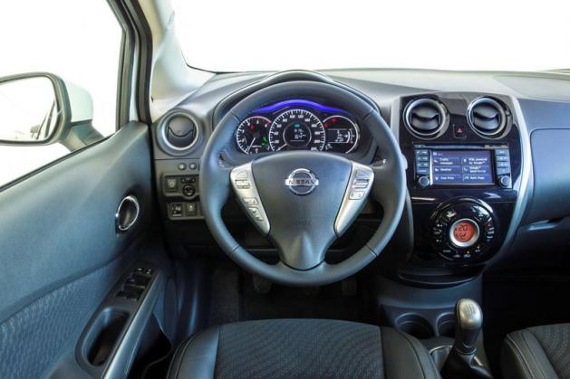 <p><strong>Nissan'dan 8.600 TL kolaylık</strong><br />NİSSAN Qashqai modeli icln 8. 600 TL'ye, Juke modelinde ise 5.900 TL'ye varan indirim kolaylığı sağlıyor. Qashqal için 18 bin TL krediye 18 ay boyunca yüzde 0 faiz fırsatı, Juke'un tüm modelleri için 13.000 TL krediye 13 ay boyunca yüzde 0 faiz fırsatı sunuluyor</p>