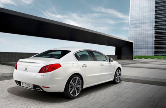 <p>Peugeot 508 1.6<br />2013 827 TL<br />2014 860 TL<br /><br />Peugeot 508 2.0<br />2013 2.295 TL<br />2014 2.385 TL</p>