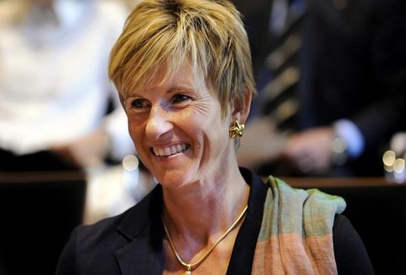 Susanne Klatten 	BMW 	Otomotiv 	Almanya 	14,3 milyar dolar