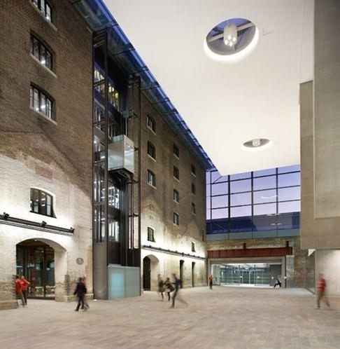 Londra Sanat Akademisi, Londra