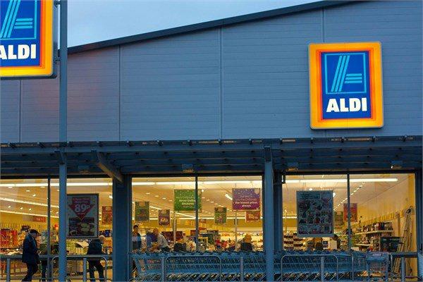 <p>87- ALDI</p>

<p>Marka değeri 12,917 milyar dolar.</p>
