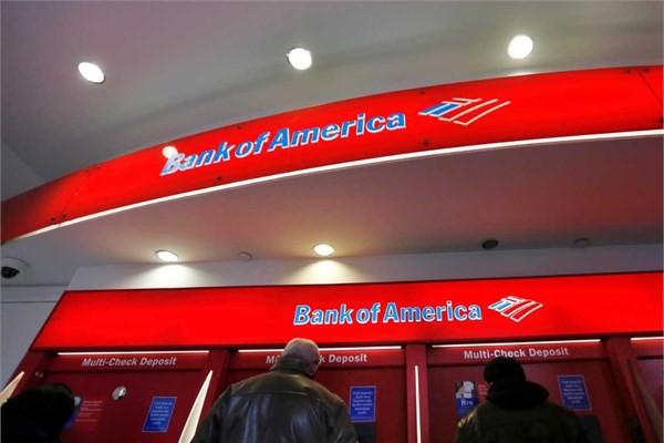 <p><strong>14 Eylül 2008</strong><br />Bank of America, Merrill Lynch'i 50 milyar dolara satın aldı.</p>