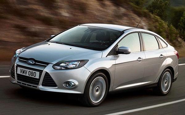 Ford Focus 1.0 EcoBoost motorlu modeller hariç tüm binek, hafif ve orta ticari araçlarda 24 aylık vadede 24 bin TL için yüzde 0 faizli Ford Finans kredi desteğinin sunulduğu Aralık kampanyası, ayrıca tavsiye edilen anahtar teslim fiyatı üzerinden Fiesta ve C-MAX modellerinde 750 TL; Focus, Mondeo, Kuga, Transit Connect modellerinde 1500 ve Ranger’da ise 2.500 TL takas desteği sağlıyor.