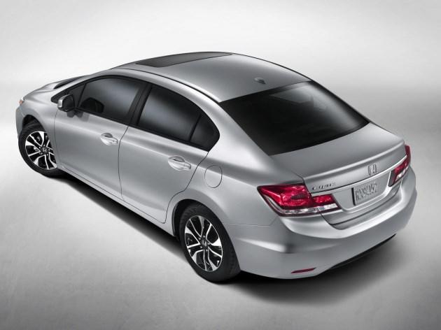 <p><strong>Honda'da takas avantajı</strong></p>
<p>Aracını değiştirip sıfır km Civic Sedan sahibi olmak isteyenlere Honda, Mart ayına özel takas desteğiyle 1.000 TL'lik avantaj sunuyor.</p>
