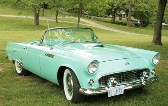 <p>36. Ford Thunderbird</p>