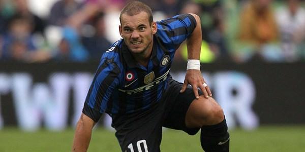 Wesley Sneijder ( İnter'den Galatasaray’a )