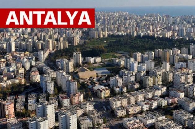 Çevre ve Şehircilik Bakanı Erdoğan Bayraktar, yatırım için adres gösterdi. İstanbul’da yüksek gelirler elde etme devrinin kapandığına dikkat çeken Bayraktar, yatırım için 5 yeni adres verdi