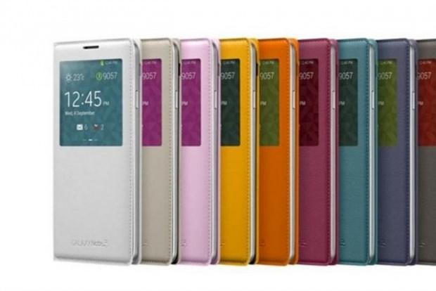 <p>Galaxy Note 3 Telefonun lityum-iyon bataryası, 3200 mAh gücünde. Telefon birçok renk seçeneğine sahip kılılfla sunuldu.</p>