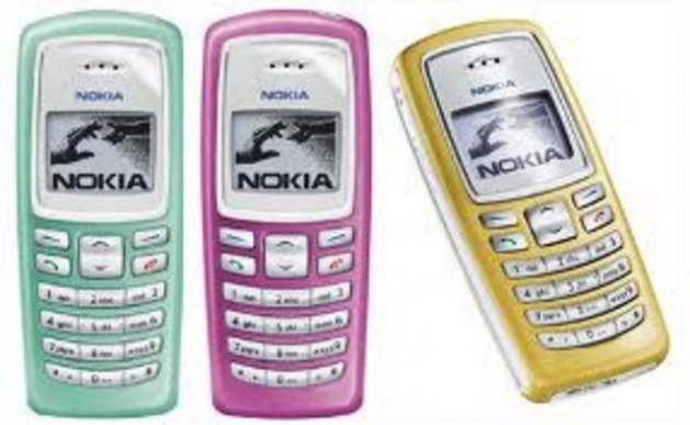 <p>2003-Nokia 2100</p>