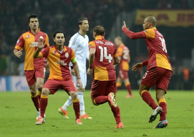 Yemişim turu Galatasaray'ım! senin bu yaşattığın gurur var ya tarif edilemez!!! Büyüksün! Sana can feda.