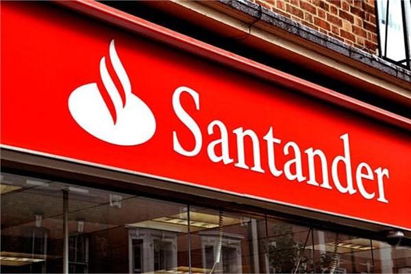 <p>84. Santander</p>