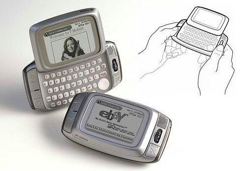 <p>2002 - T-Mobile Sidekick Manasız "slide" kapaklar. O zamanlar kapağın bir telefon için olmazsa olmaz olduğunu düşünüyorduk.</p>
