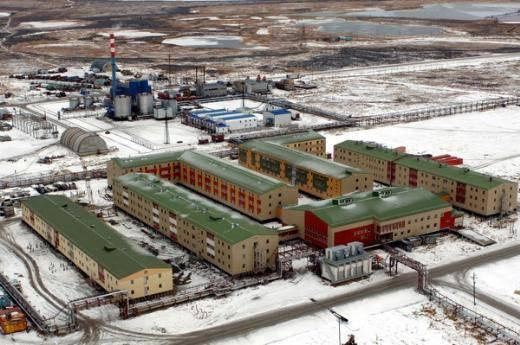 Rusya’nın devlet bünyesinde petrol şirketi Gazprom’un üstlendiği projede en büyük sıkıntı uzak mesafedeki coğrafi zorluklar.