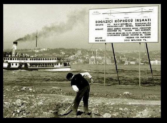 <p>Boğaziçi Köprüsü'nün Anadolu Yakası'ndaki ayaklarının inşa edildiği alan (~1970)</p>