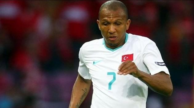 Mehmet Aurelio Oynadığı takımlar: Beşiktaş - Fenerbahçe
