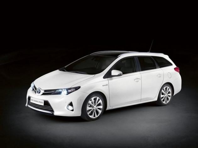 Toyota Finans aracılığıyla ayrıca uygun faiz oranları ve vade seçenekleri de sunuluyor. 