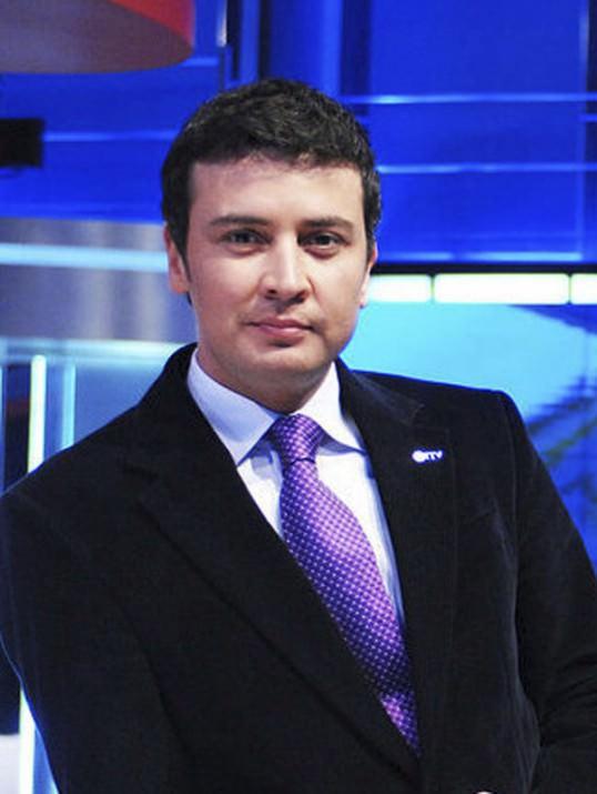 <p><strong>Ersin Düzen</strong><br />iyi insan, büyük fenerbahçeli'ydi selçuk yula. mekanı cennet olsun. ailesine ve sevenlerine sabır dilerim.</p>