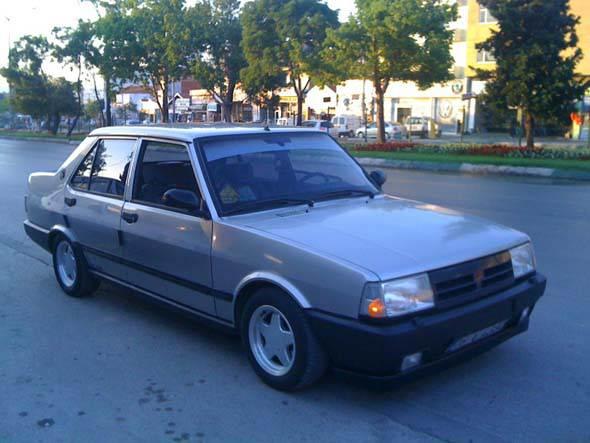 <p>16. Tofaş Şahin 1.6 8.900 TL</p>