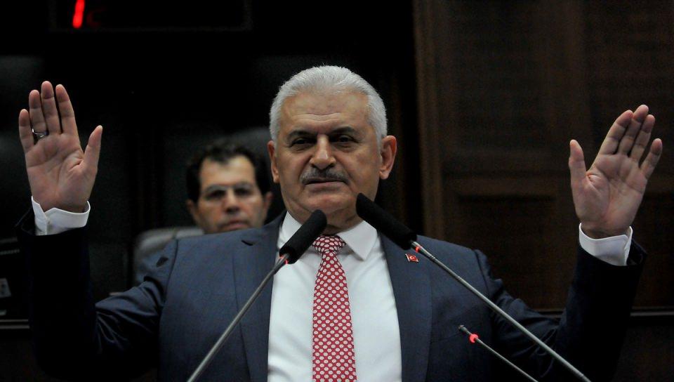 <p>TBMM AKP Grubu Ak Parti Genel Başkanı ve Başbakan Binali Yıldırım Başkanlığında toplandı.</p>
<p>- 24 May 2016</p>
<p> </p>
