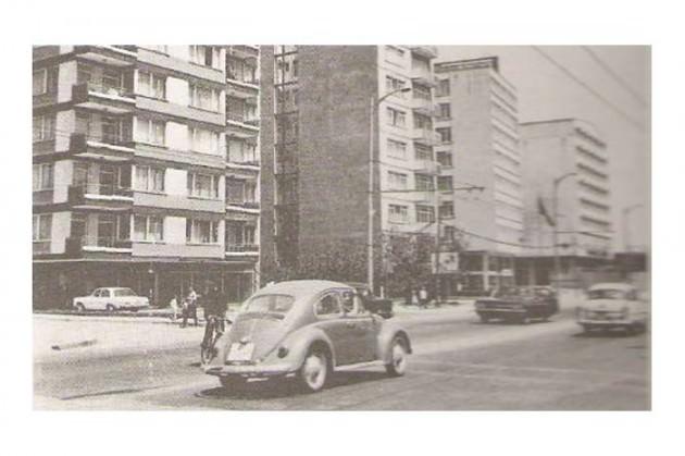 <p>Eski yıllarda Mecidiyeköy ne kadar boş görünüyor değil mi!..</p>