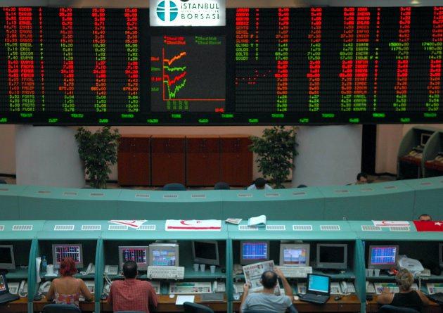 <p>Başbakan Yardımcısı Ali Babacan, Borsa İstanbul AŞ Esas Sözleşmesi'nin 3 Nisan 2013'de tescil edildiğini belirterek, tescille İstanbul Menkul Kıymetler Borsası'nın (İMKB) ve İstanbul Altın Borsası'nın tüzel kişiliklerinin sona erdiğini bildirdi.</p>
