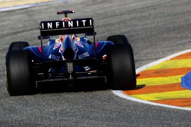 F1 otomobili sürmek