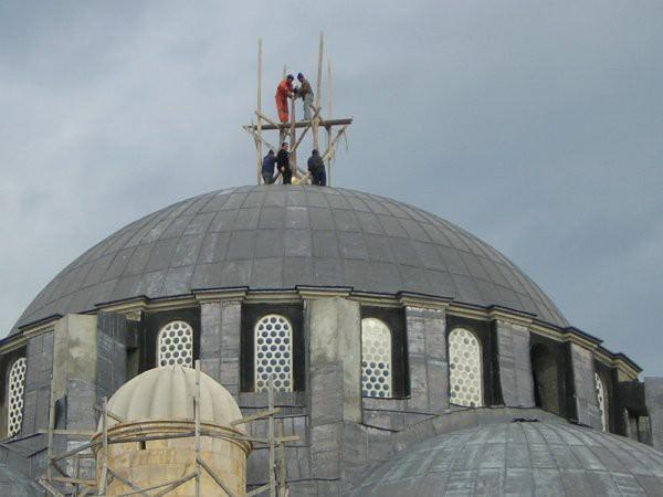 Kendine hayran bıraktıran cami