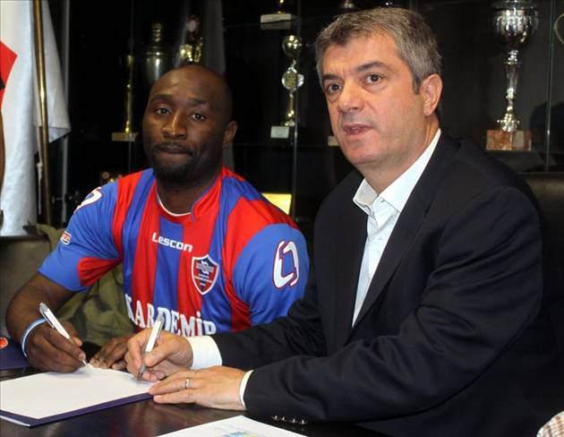 Lomana LuaLua - Blackpool'dan Karabükspor'a 