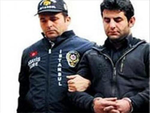 <p>Yakalandıktan sonra polisteki ifadesinde “Erkeklerden nefret ediyorum. İlk cinayetin ardından adam öldürmek alışkanlık oldu. Onlardan nefret ettim, nefretim öldürme hissiyle birleşince öldürdüm. cinayetler gazetelerde haber olunca öldürmeye ara verdim. Yakalanmasaydım içimdeki nefret nedeniyle öldürmeye devam edecektim" dedi.</p>