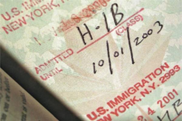<p><span>Verilerde değerlendirilen kişiler H-1B kodlu vize ile çalışma izni olan göçmenler</span></p>