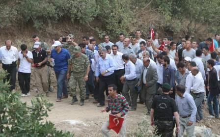 Genelkurmay'dan yapılan a&ccedil;ıklamada, 30 Ağustos 2013 Zafer Bayramı ve T&uuml;rk Silahlı Kuvvetleri G&uuml;n&uuml; kapsamında 34'&uuml;nc&uuml; Hudut Tugay Komutanlığı bah&ccedil;esinde kutlama programı d&uuml;zenlendiği belirtildi.