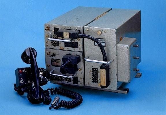 <p>1956 - SRA/Ericsson MTA İşte ilk mobil telefonuyla başlayan cep telefonu serüveni bu gün bakın hangi noktalara geldi...</p>
