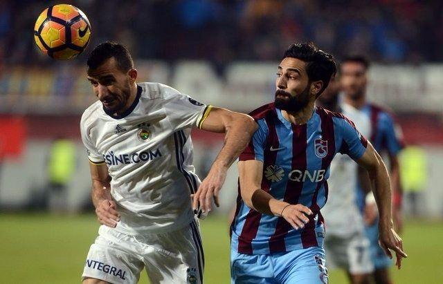 <p>MEHMET TOPAL | Fenerbahçe | Yıllık ücret: 10.400.000 TL (Resmi değil)</p>
