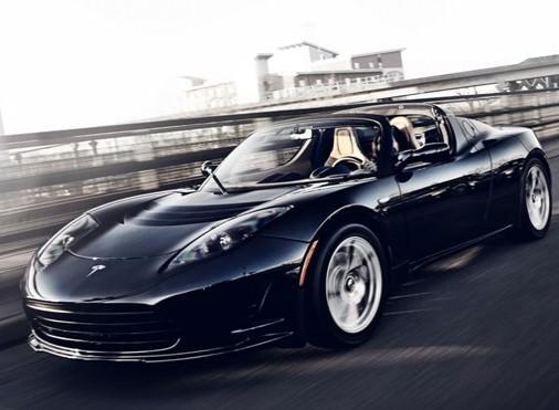 <p>33. Roadster</p>