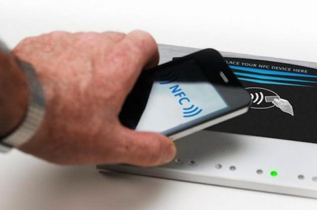 <p>NFC NEDİR Yakın Alan İletişimi (Near Field Communication - NFC) iki elektronik cihazın kolay, basit ve güvenli haberleşmesi için tasarlanmış kısa mesafe temassız teknoloji standardıdır.</p>